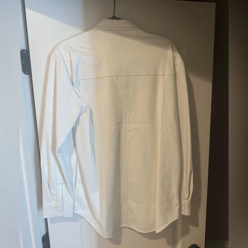 NWT Mellowday Faux Leather Shacket - Size M - Picture 4 of 6